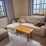 Two-bedroom House At Lila *