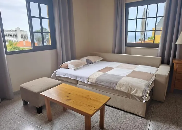 Two-bedroom House At Lila Пуэрто-де-ла-Крус