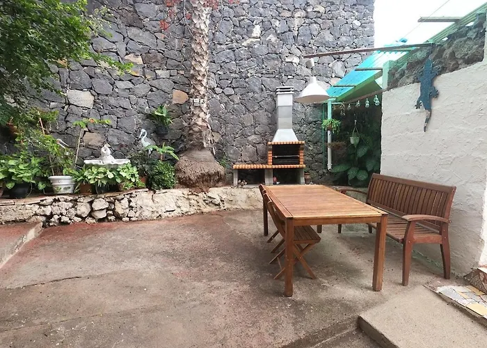 Two-bedroom House At Lila * Пуэрто-де-ла-Крус