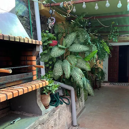 Two-bedroom House At Lila